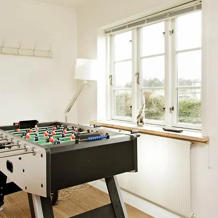 Three-bedroom Holiday In 19 Hébergement de vacances *